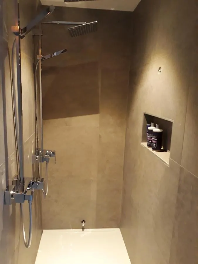 Holiday home Maenhoudthoeve Met Zwembad En Sauna Villa Oudenburg